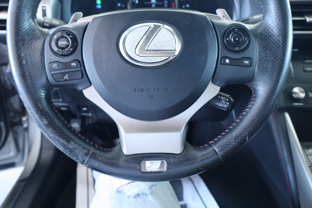 Lexus IS 250 4dr Sport Sdn RWD 2015