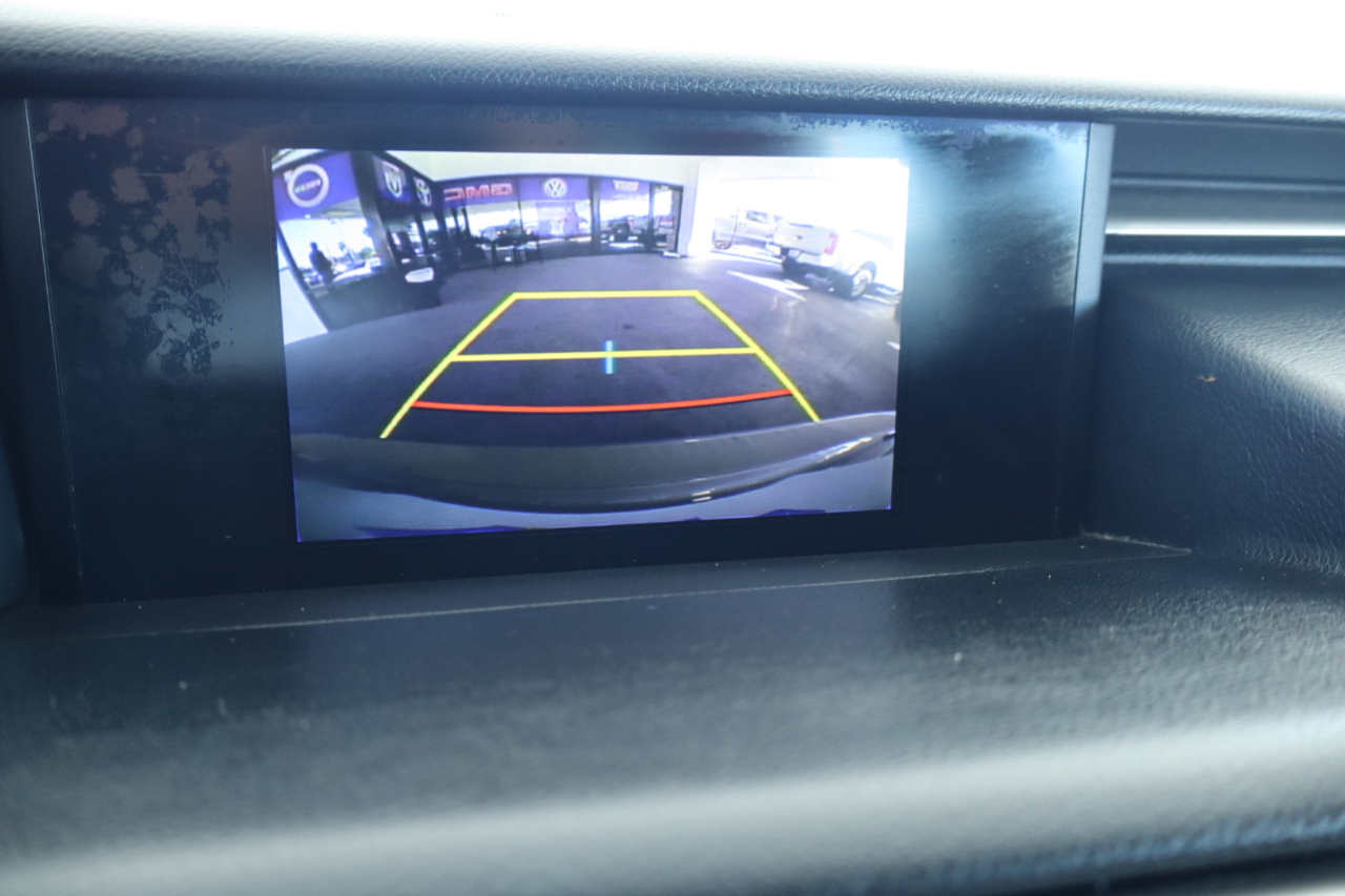 Lexus IS 250 4dr Sport Sdn RWD 2015