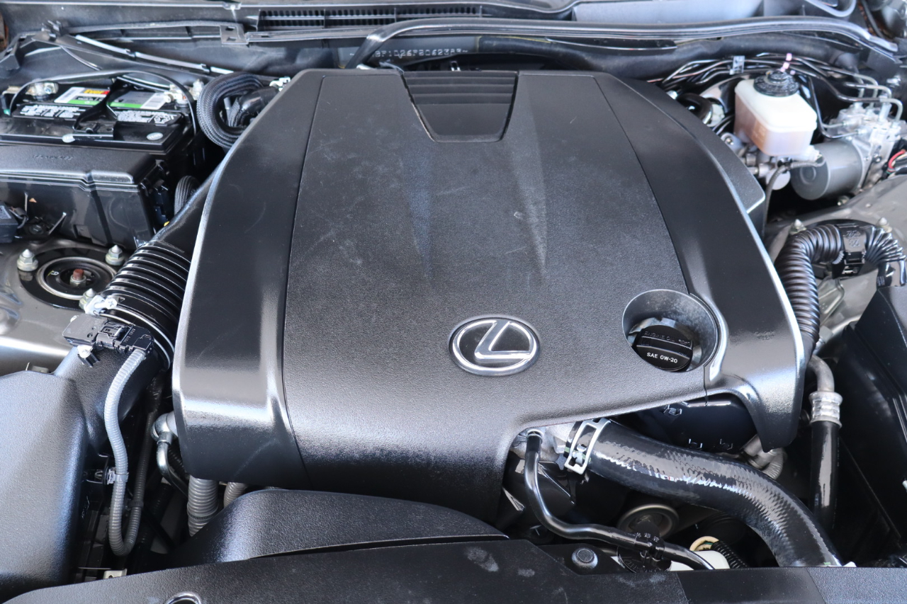 Lexus IS 250 4dr Sport Sdn RWD 2015