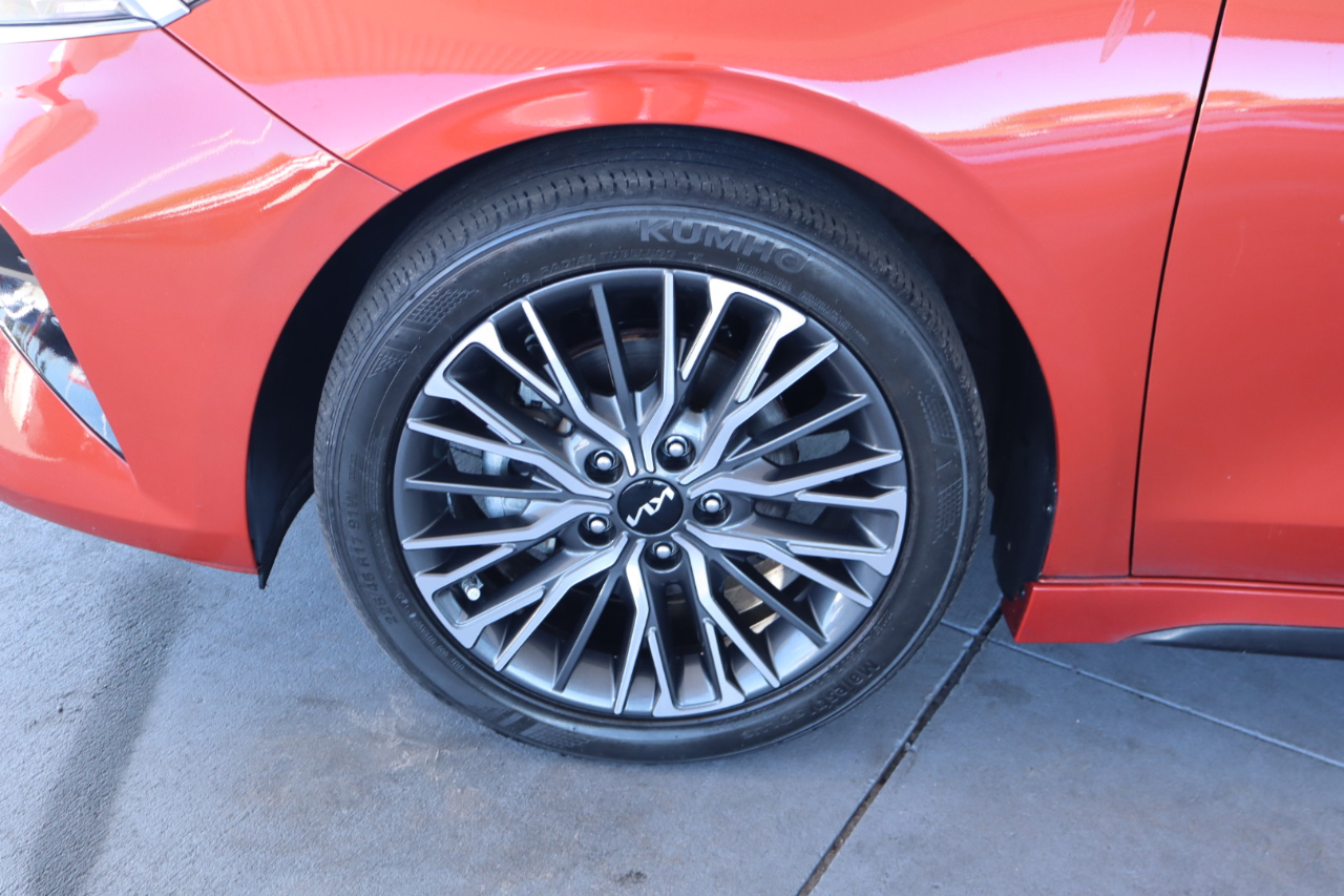 Kia Forte GT-Line IVT 2023