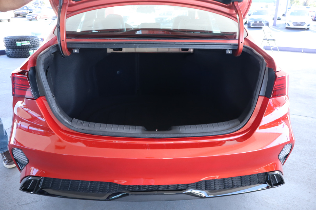 Kia Forte GT-Line IVT 2023