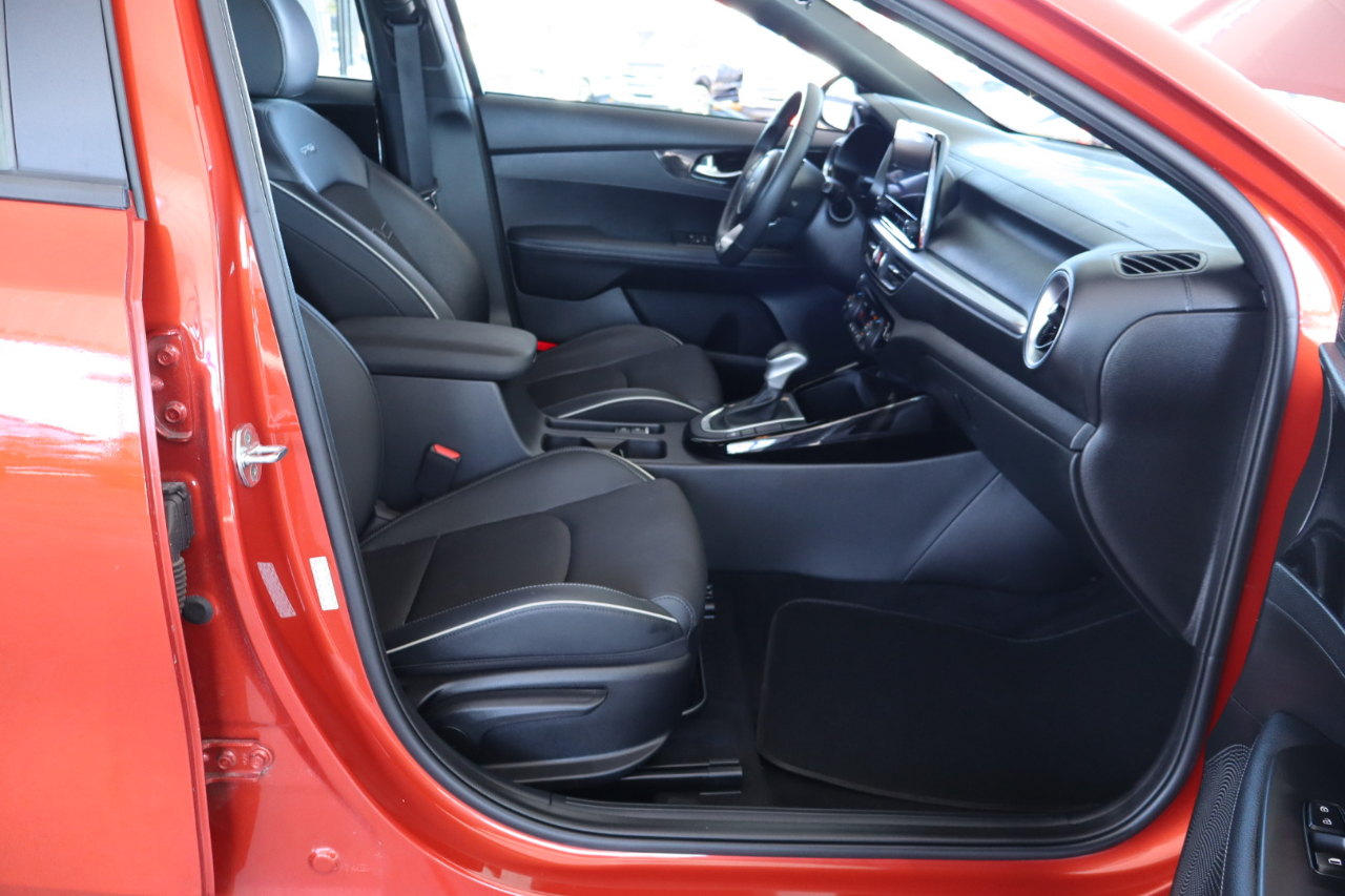 Kia Forte GT-Line IVT 2023