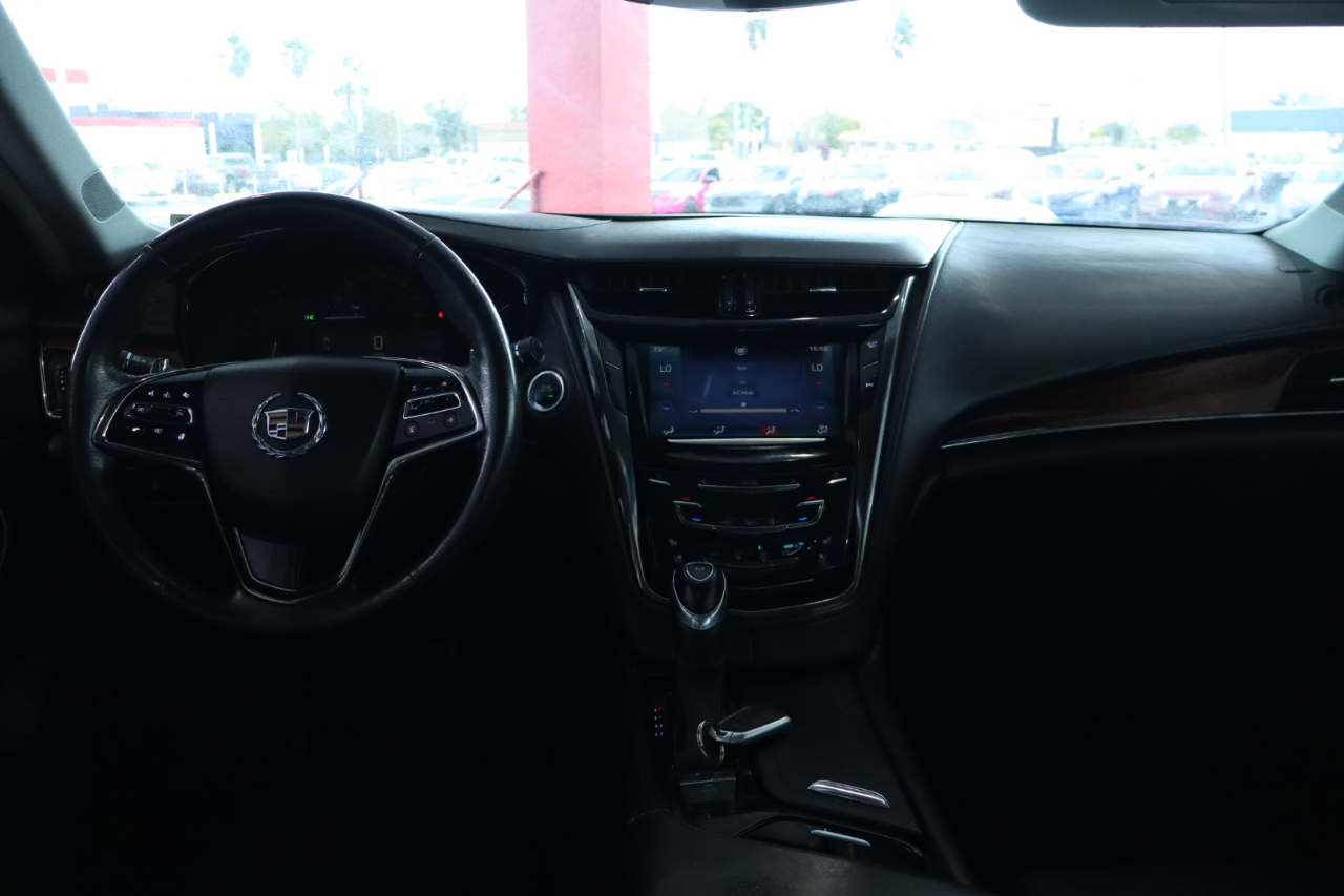 Cadillac CTS Sedan 4dr Sdn 2.0L Turbo Luxury RWD 2014