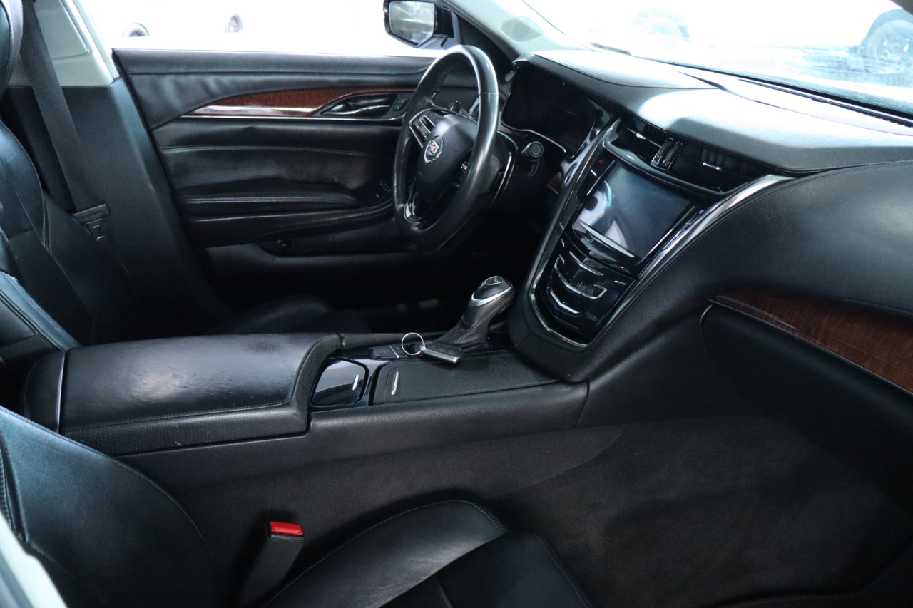 Cadillac CTS Sedan 4dr Sdn 2.0L Turbo Luxury RWD 2014