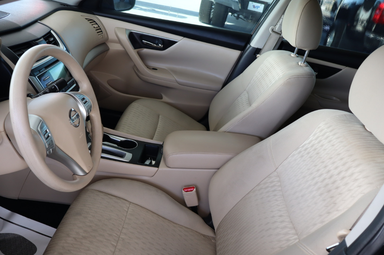 Nissan Altima 2.5 S Sedan 2017