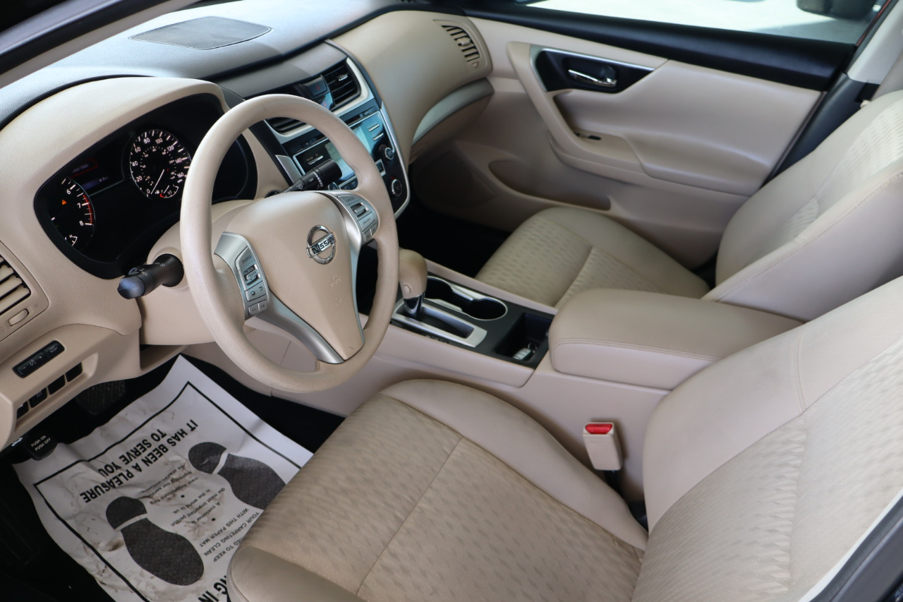 Nissan Altima 2.5 S Sedan 2017