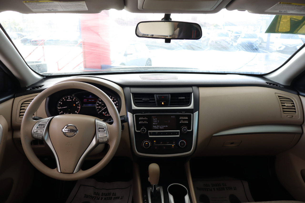 Nissan Altima 2.5 S Sedan 2017