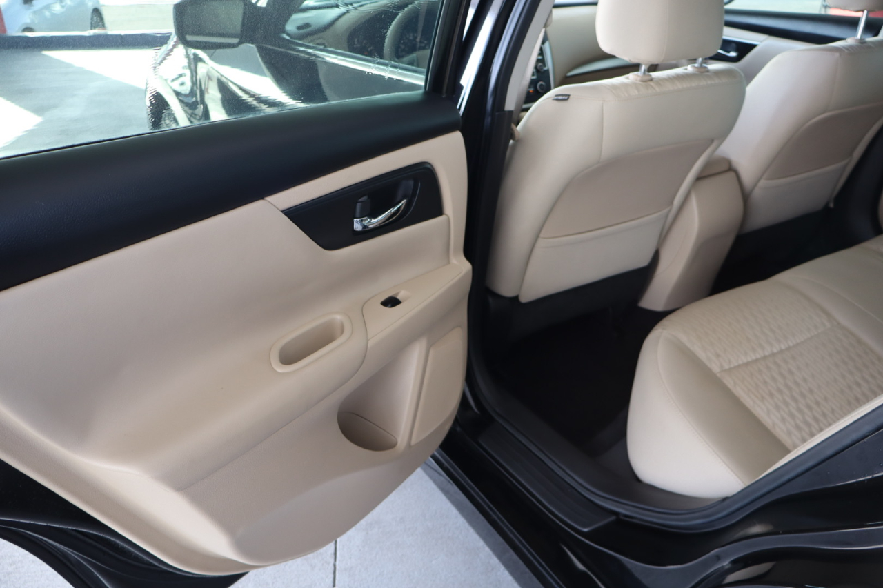 Nissan Altima 2.5 S Sedan 2017