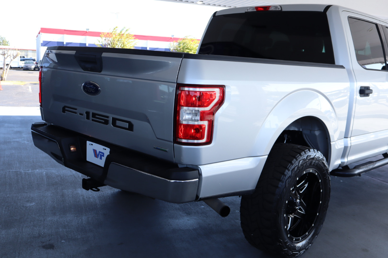 Ford F-150 4WD SuperCab 145" XLT 2018