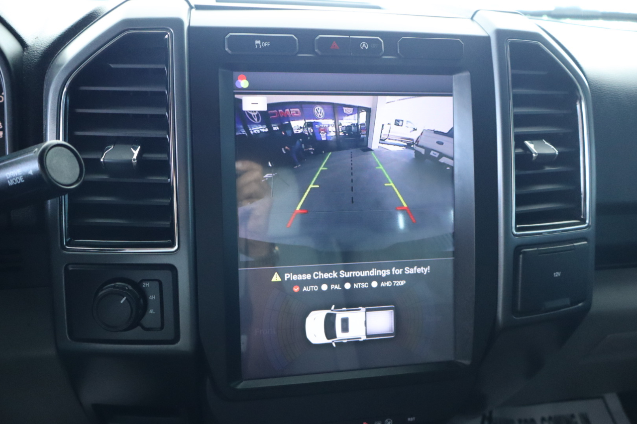 Ford F-150 4WD SuperCab 145" XLT 2018