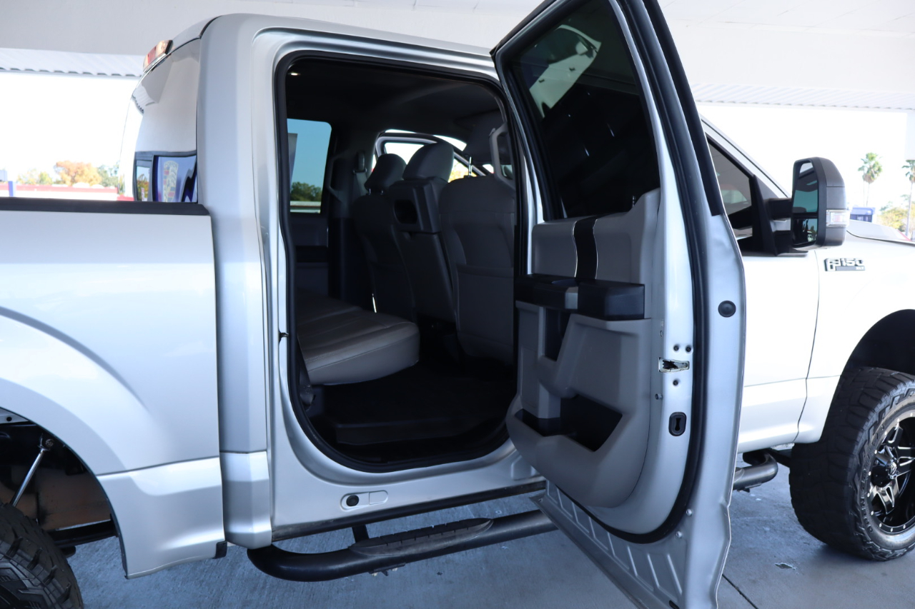 Ford F-150 4WD SuperCab 145" XLT 2018