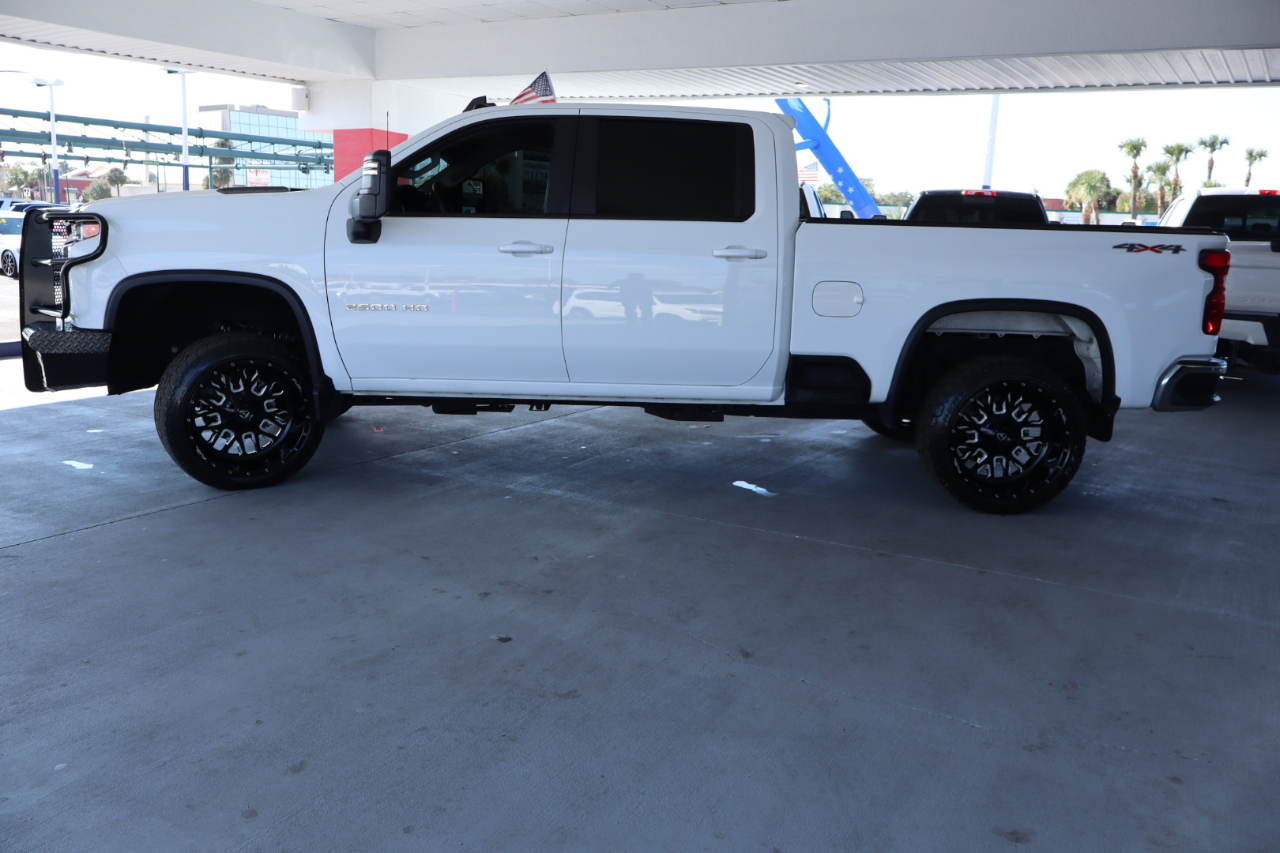 Chevrolet Silverado 2500HD 4WD Crew Cab 159" LT 2020