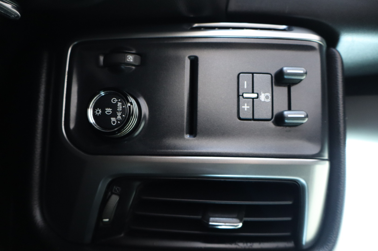 Chevrolet Silverado 1500 2WD Crew Cab 143.5" LT w/1LT 2015