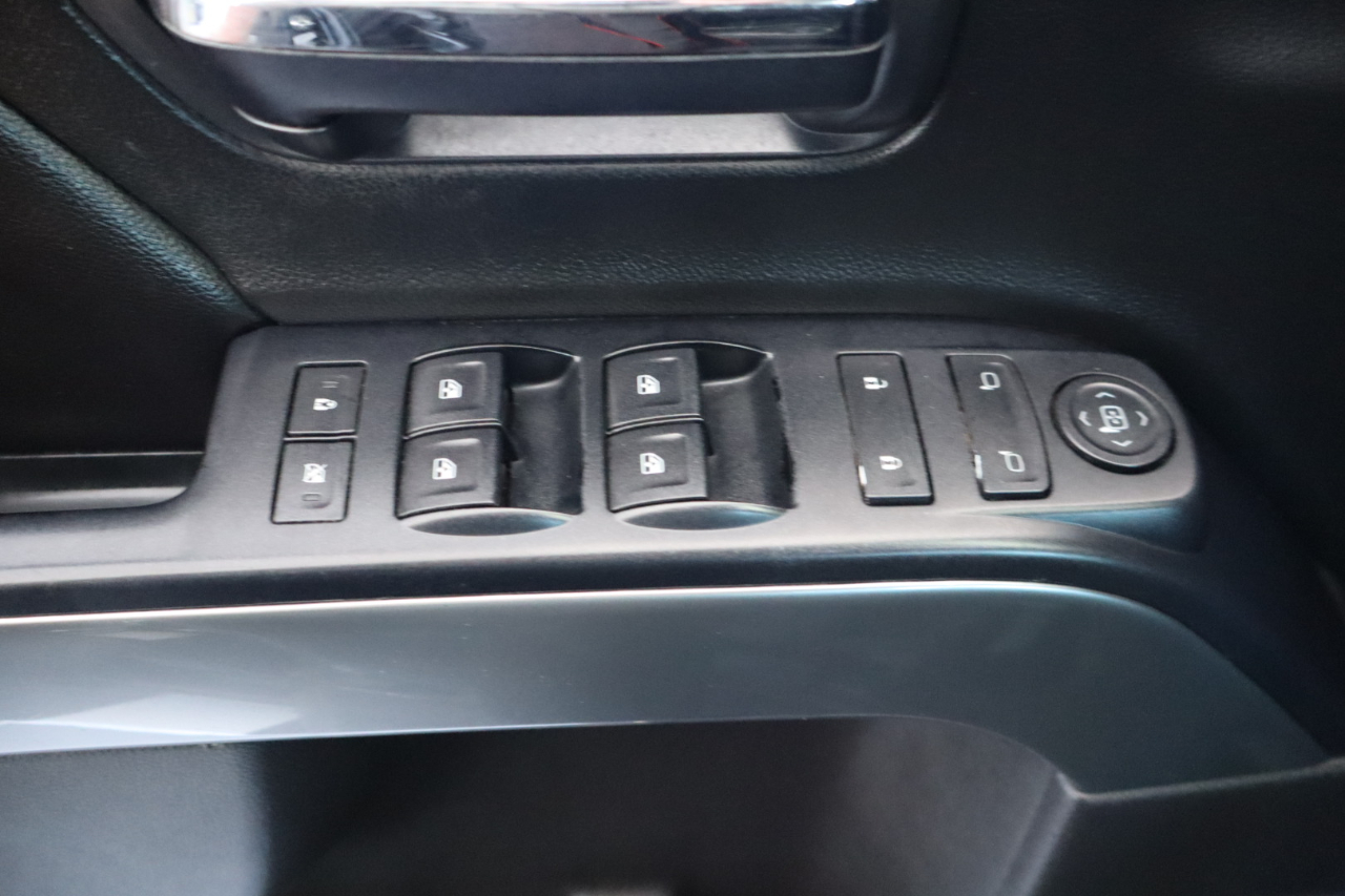 Chevrolet Silverado 1500 2WD Crew Cab 143.5" LT w/1LT 2015