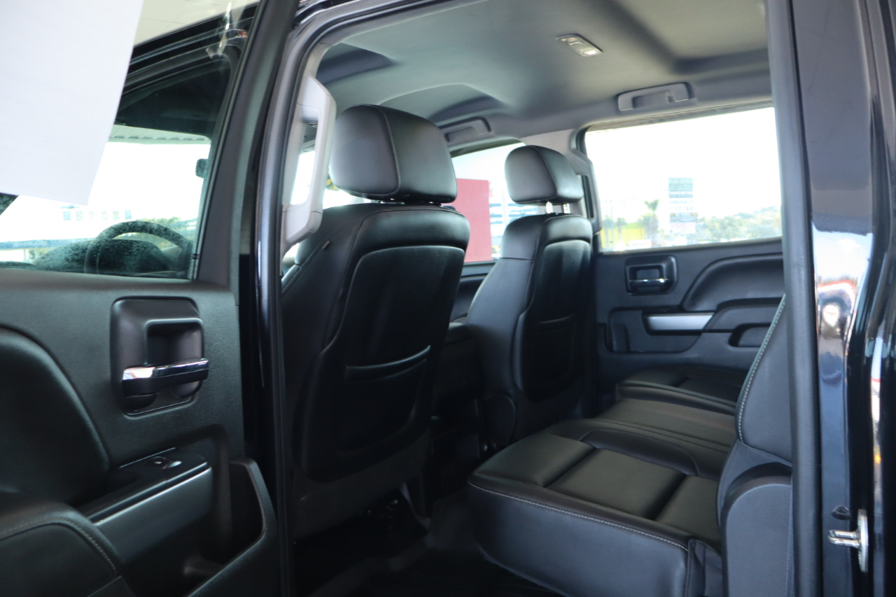 Chevrolet Silverado 1500 2WD Crew Cab 143.5" LT w/1LT 2015