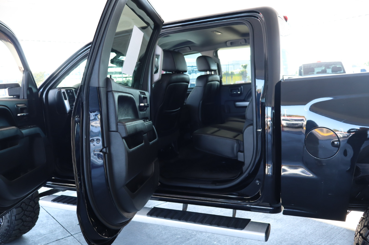 Chevrolet Silverado 1500 2WD Crew Cab 143.5" LT w/1LT 2015