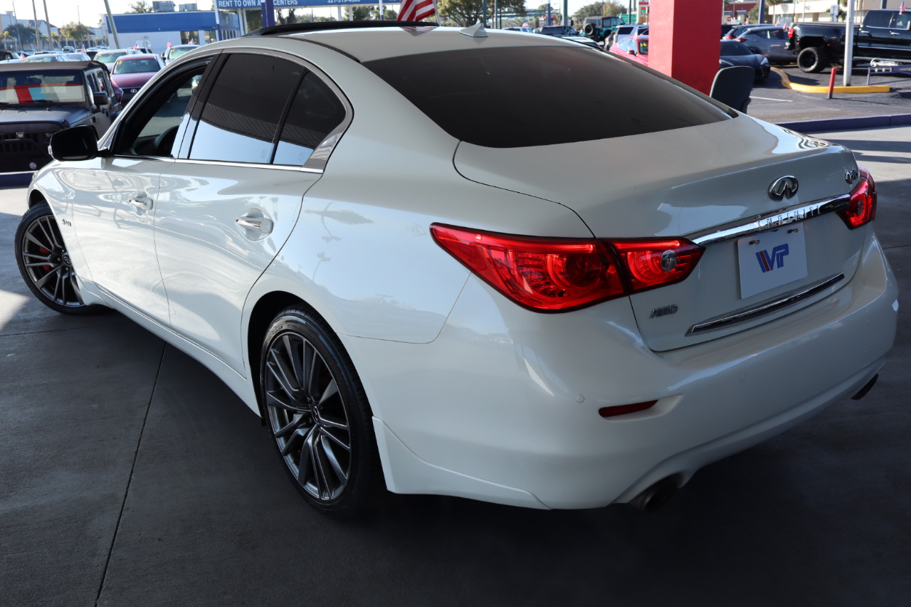 Infiniti Q50 Red Sport 400 AWD 2017