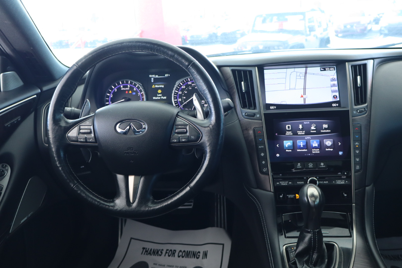 Infiniti Q50 Red Sport 400 AWD 2017