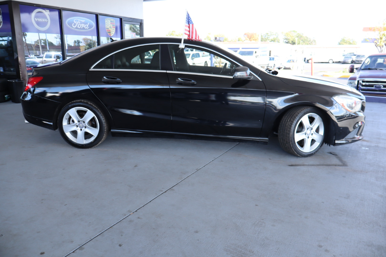Mercedes-Benz CLA-Class 4dr Sdn CLA 250 FWD 2015