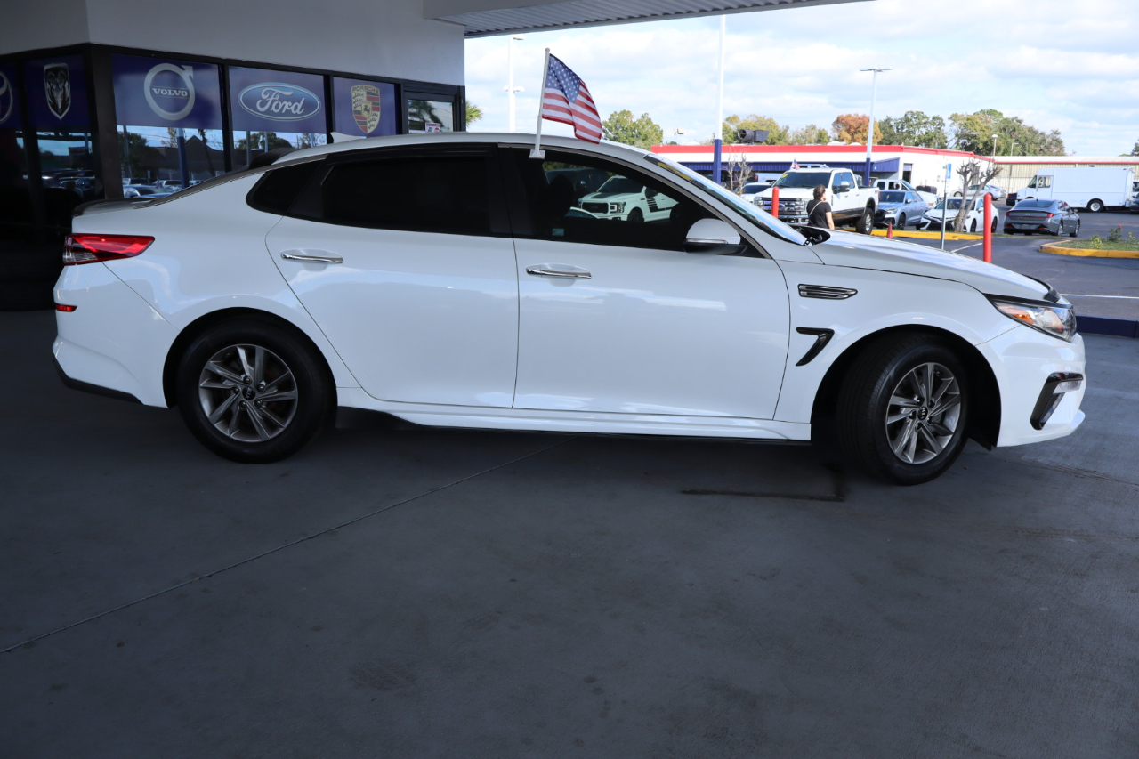 Kia Optima LX Auto 2020