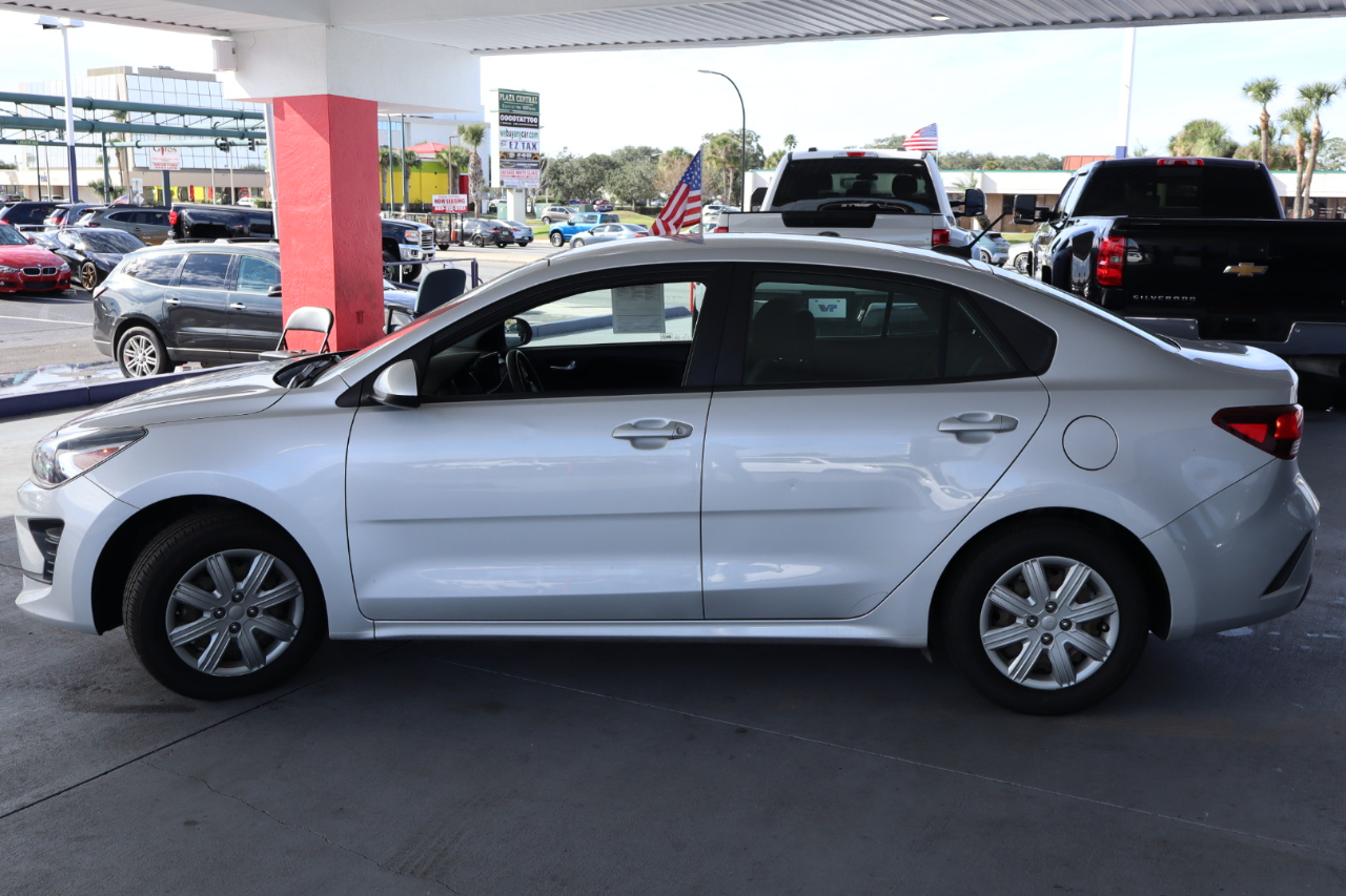 Kia Rio S IVT 2021