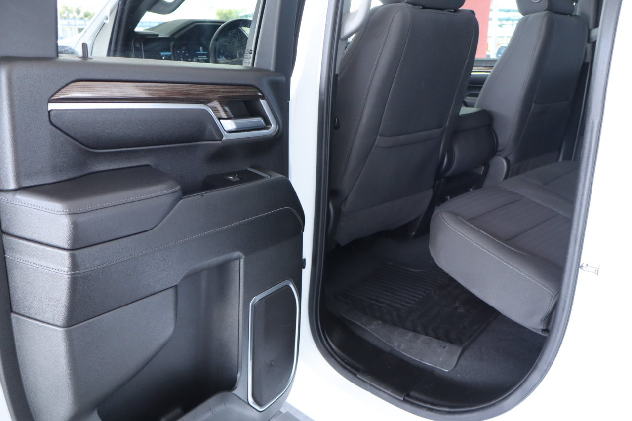 Chevrolet Silverado 2500HD 4WD Double Cab 149" LT 2024