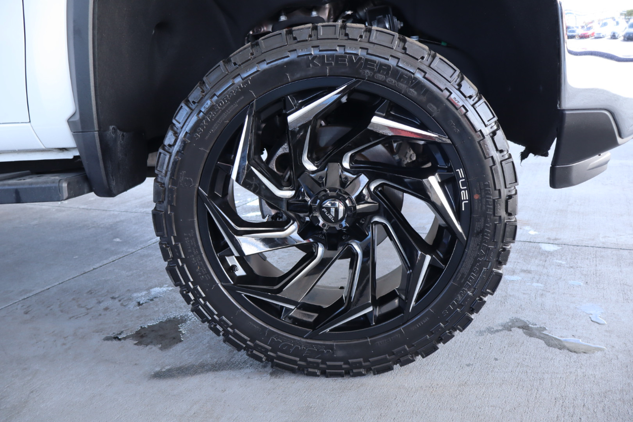 Chevrolet Silverado 2500HD 4WD Double Cab 149" LT 2024