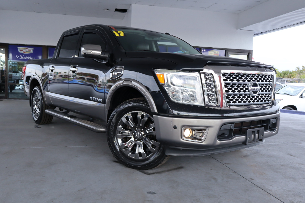 Nissan Titan 4x2 Crew Cab Platinum Reserve 2017