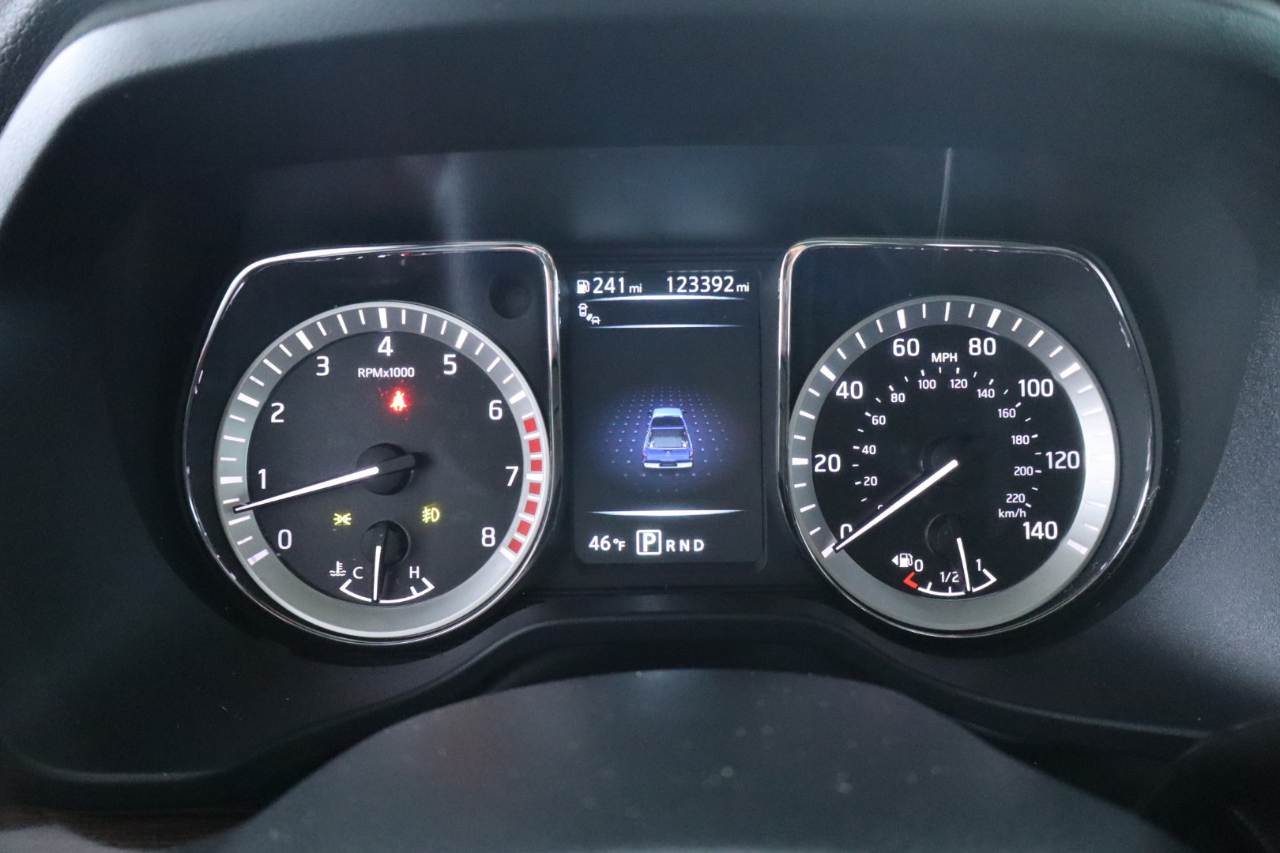 Nissan Titan 4x2 Crew Cab Platinum Reserve 2017