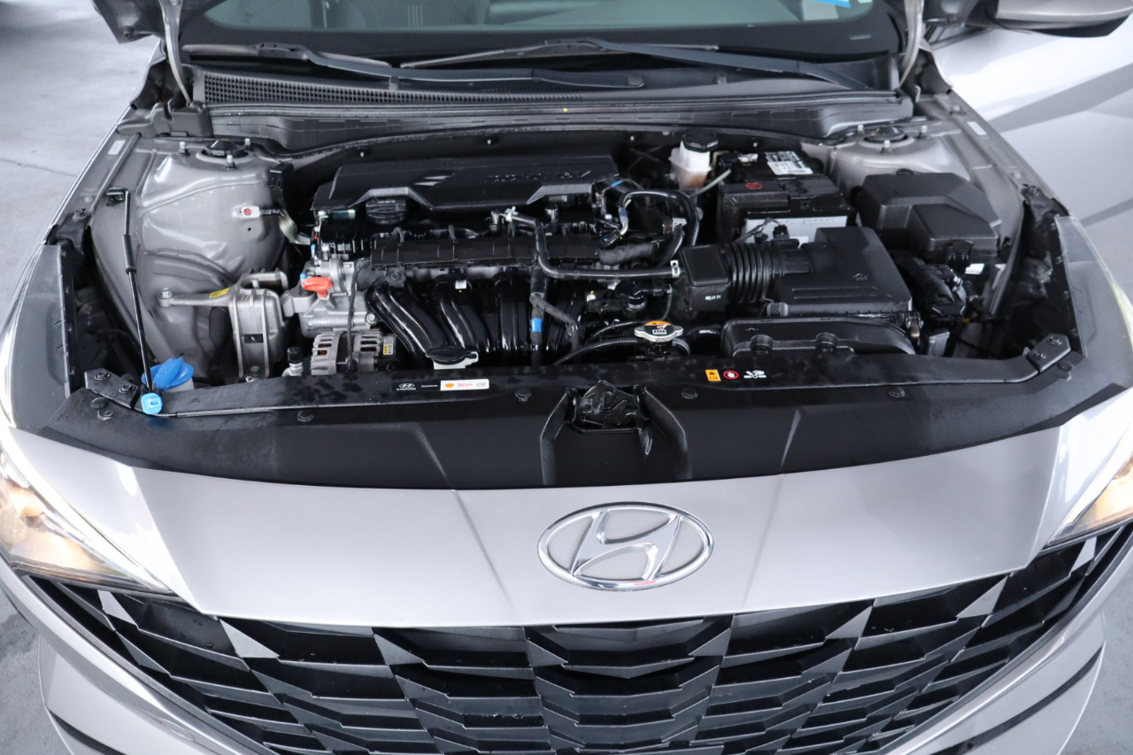 Hyundai Elantra SEL IVT 2022