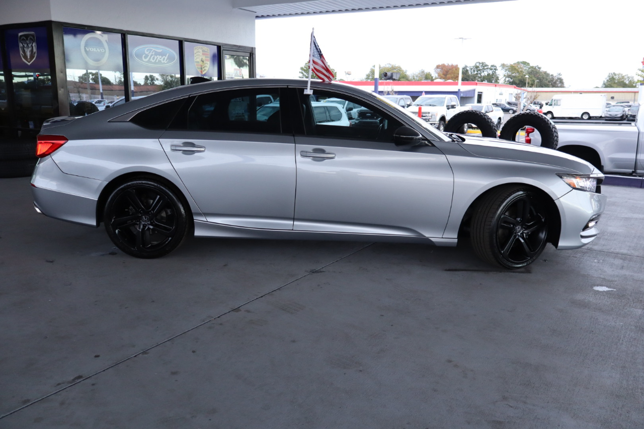 Honda Accord Sedan Sport 1.5T CVT 2018