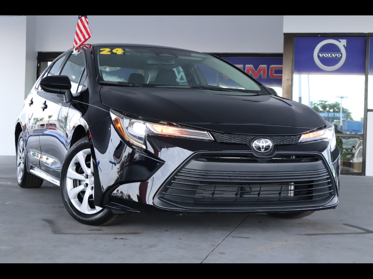 Toyota Corolla LE CVT 2024