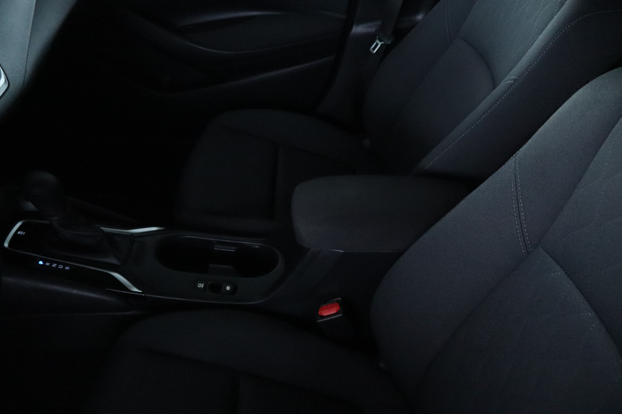 Toyota Corolla LE CVT 2024