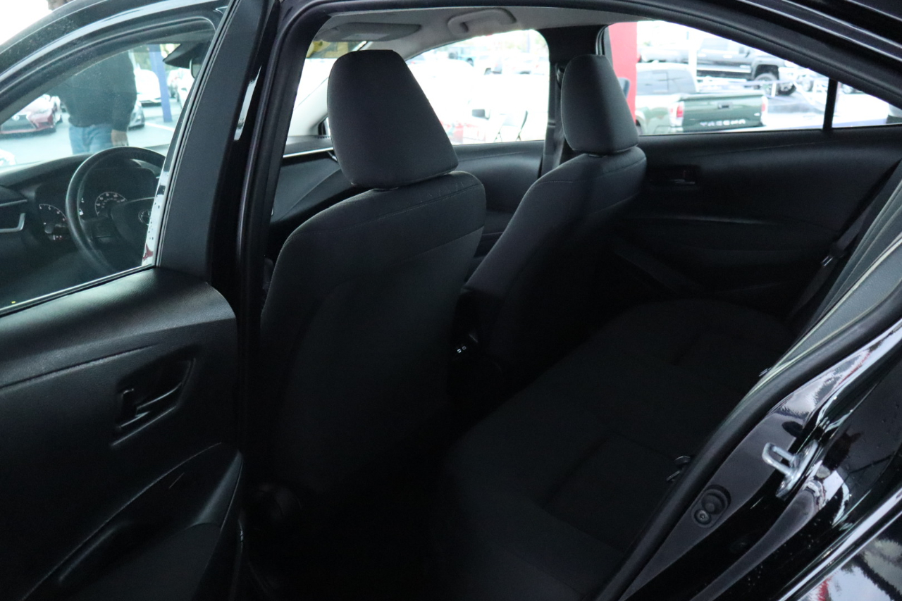 Toyota Corolla LE CVT 2024