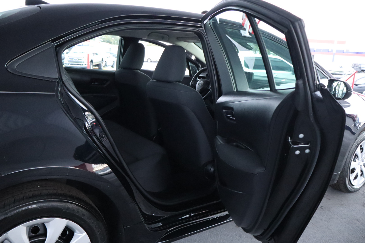 Toyota Corolla LE CVT 2024