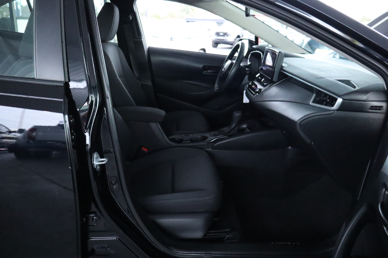 Toyota Corolla LE CVT 2024