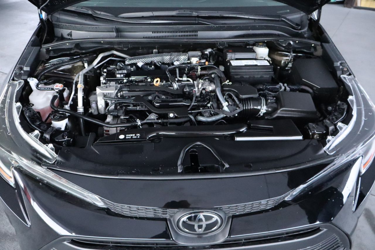 Toyota Corolla LE CVT 2024