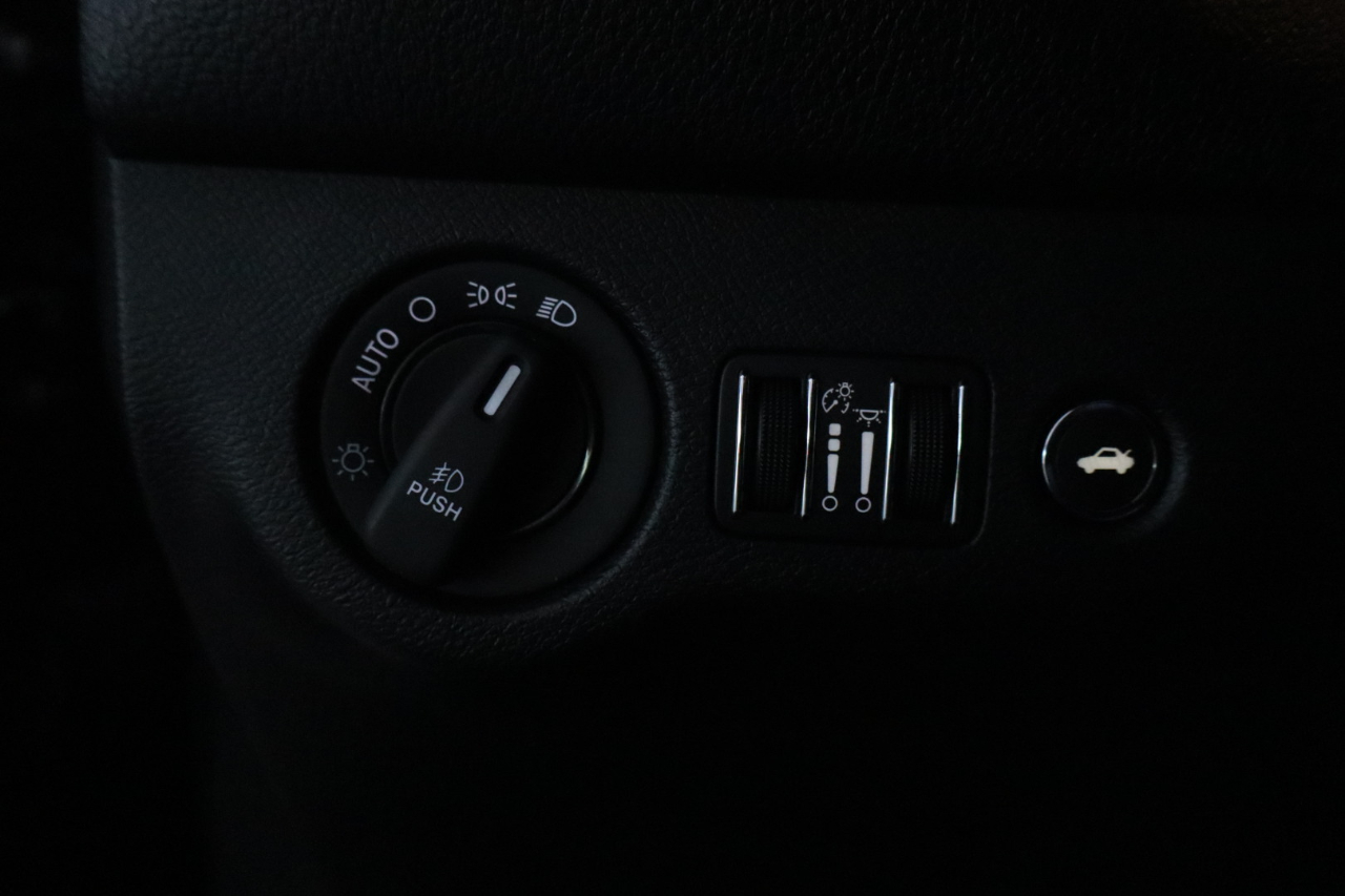 Dodge Challenger T/A 392 RWD 2018