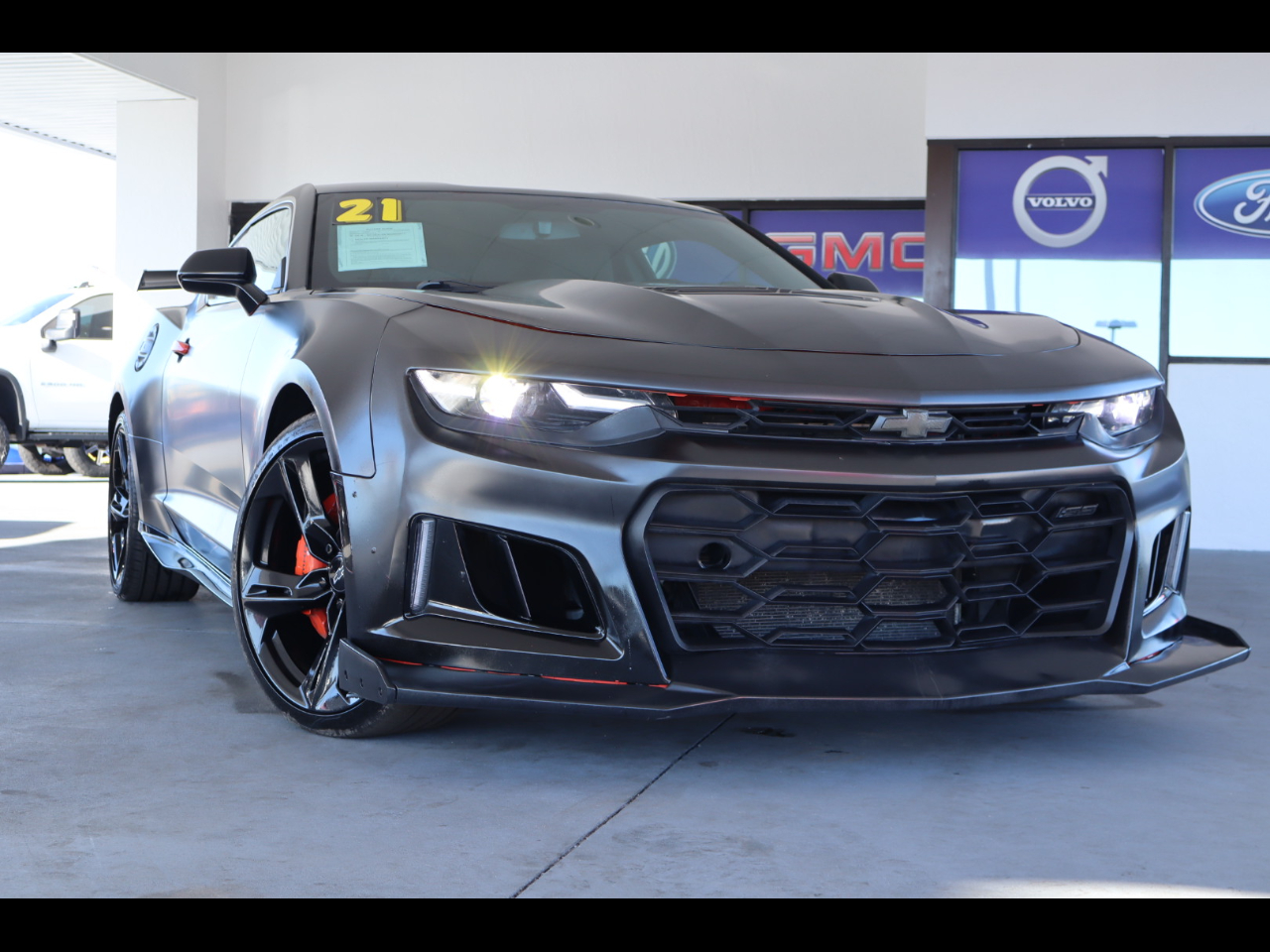 Chevrolet Camaro 2dr Cpe LT1 2021