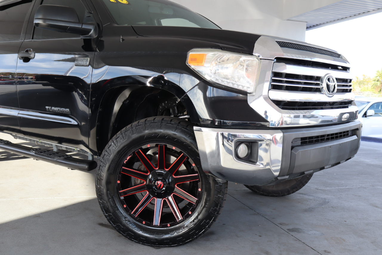 Toyota Tundra 2WD Truck CrewMax 5.7L FFV V8 6-Spd AT SR5 (Natl) 2016