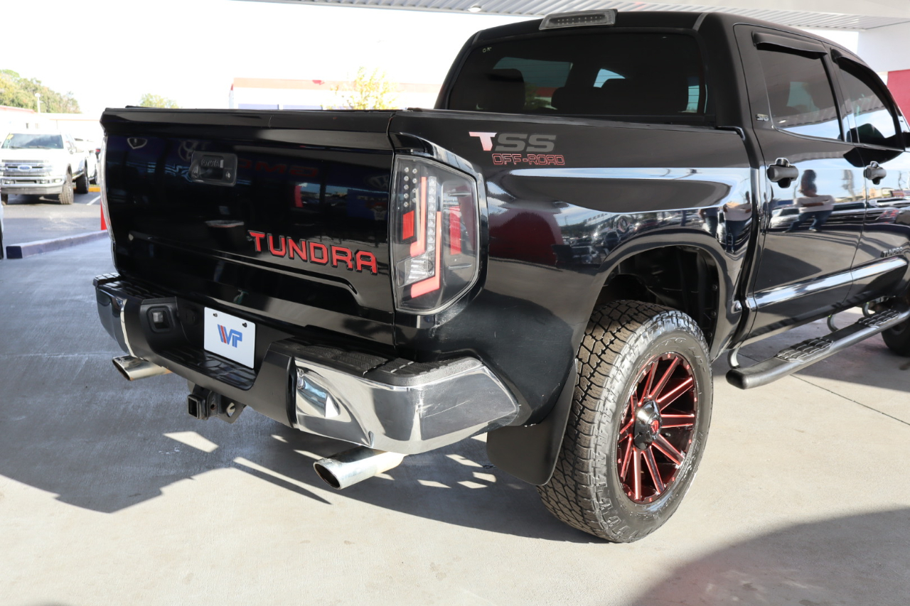 Toyota Tundra 2WD Truck CrewMax 5.7L FFV V8 6-Spd AT SR5 (Natl) 2016