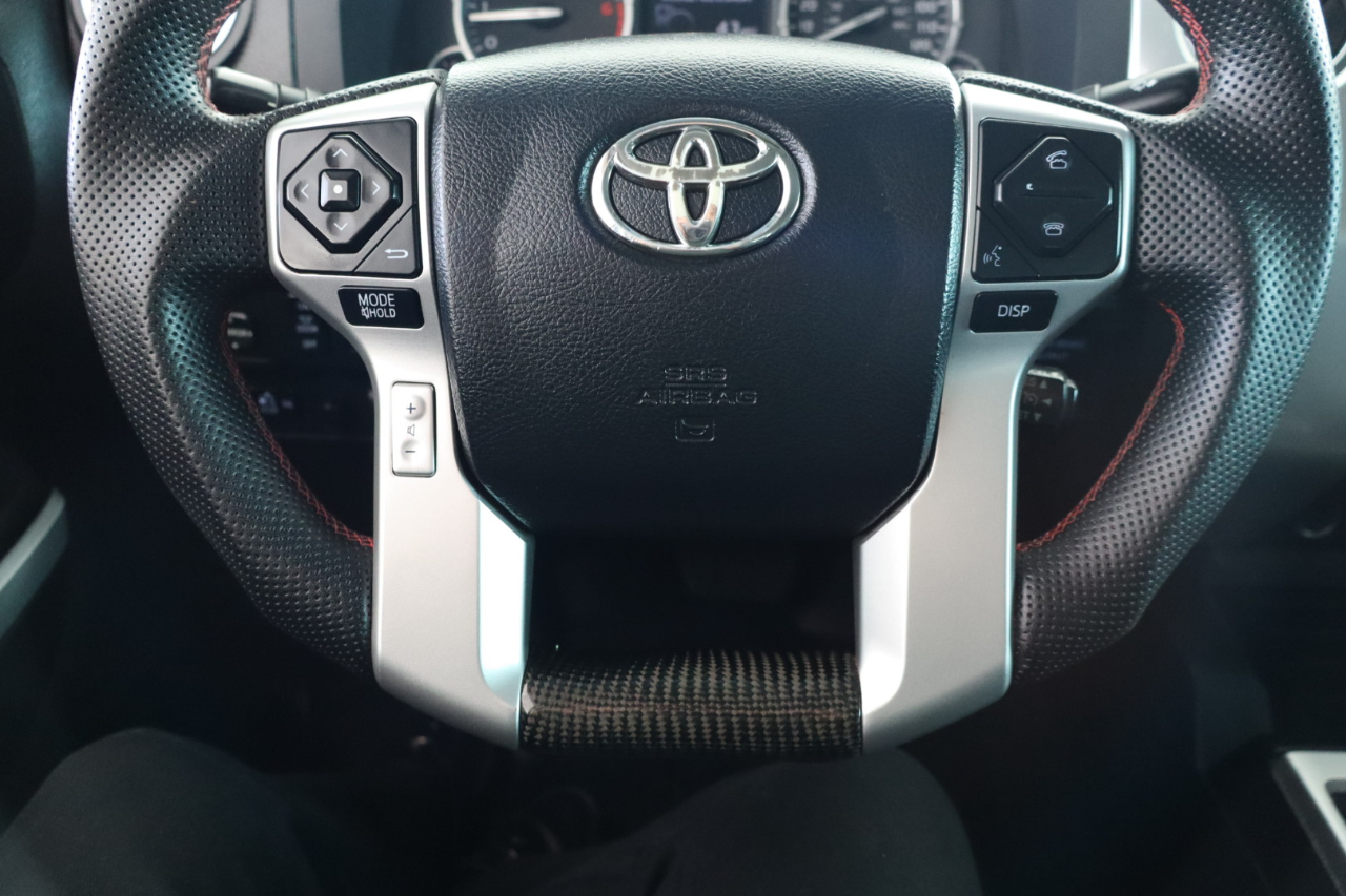 Toyota Tundra 2WD Truck CrewMax 5.7L FFV V8 6-Spd AT SR5 (Natl) 2016