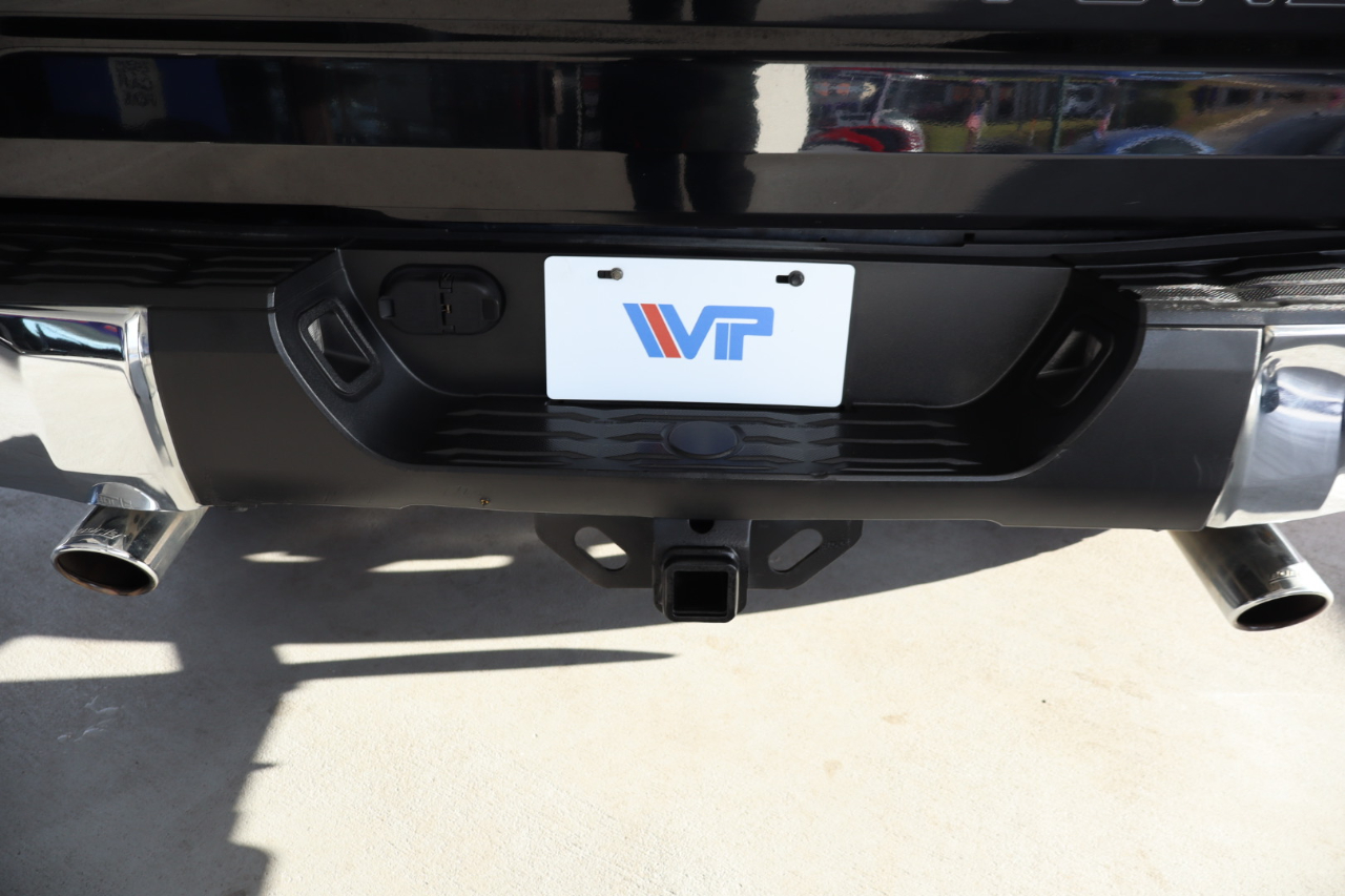 Toyota Tundra 2WD Truck CrewMax 5.7L FFV V8 6-Spd AT SR5 (Natl) 2016