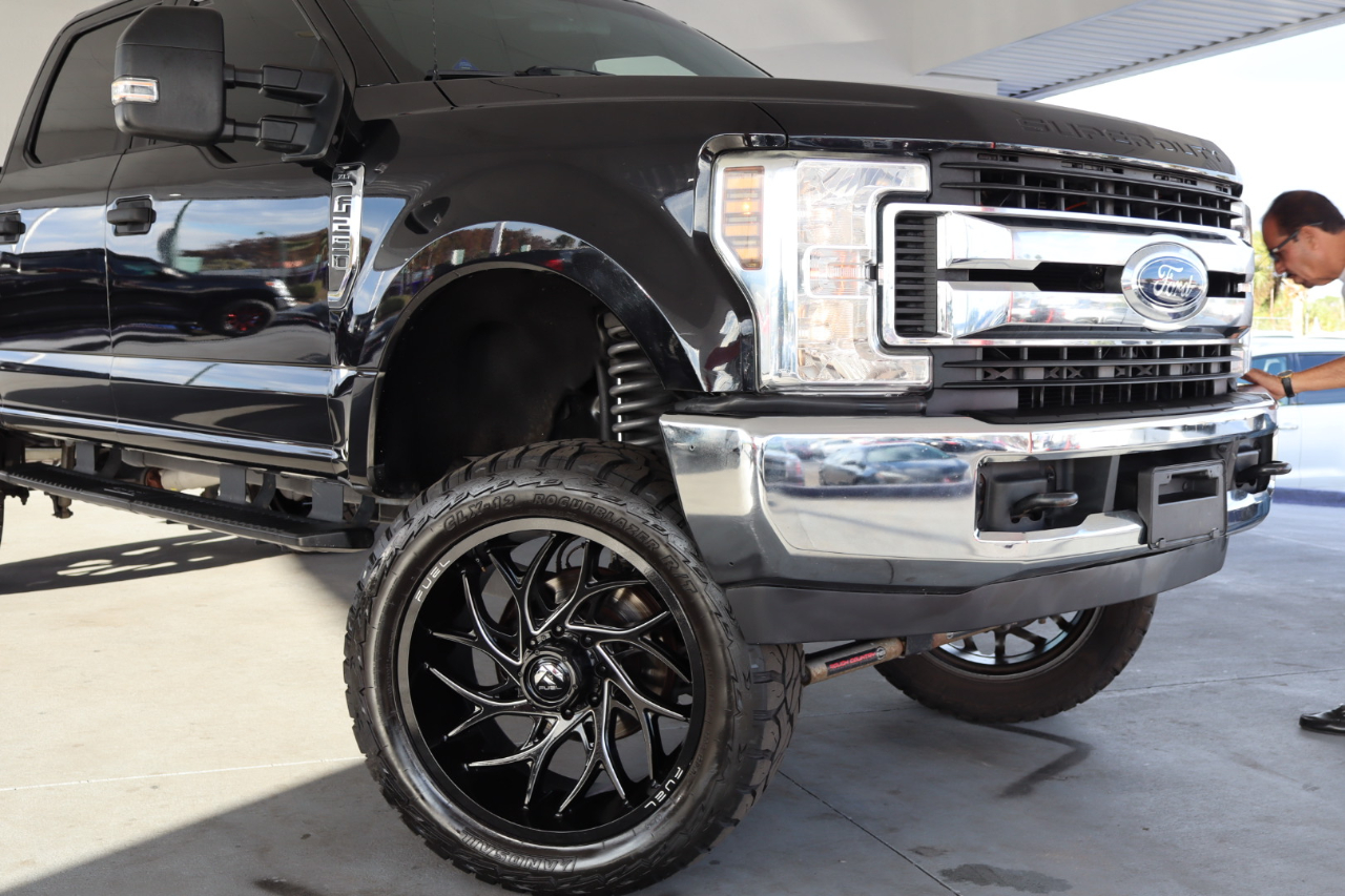 Ford Super Duty F-250 SRW 4WD SuperCab 158" XLT 2019