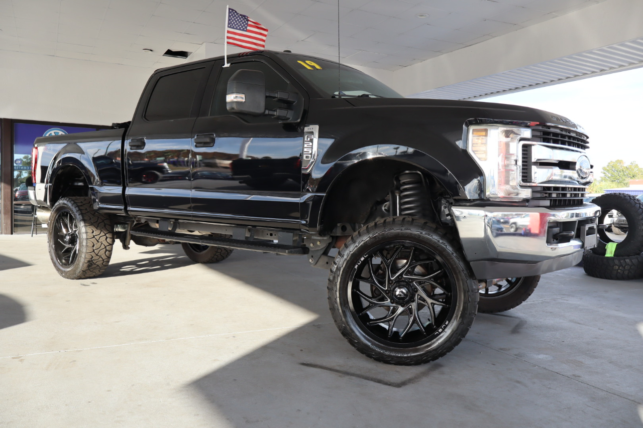 Ford Super Duty F-250 SRW 4WD SuperCab 158" XLT 2019