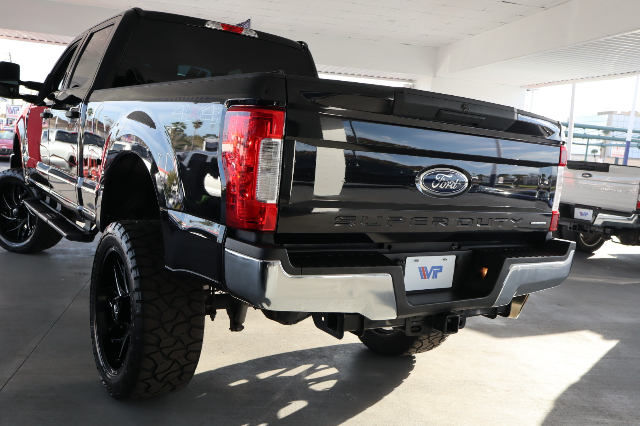 Ford Super Duty F-250 SRW 4WD SuperCab 158" XLT 2019