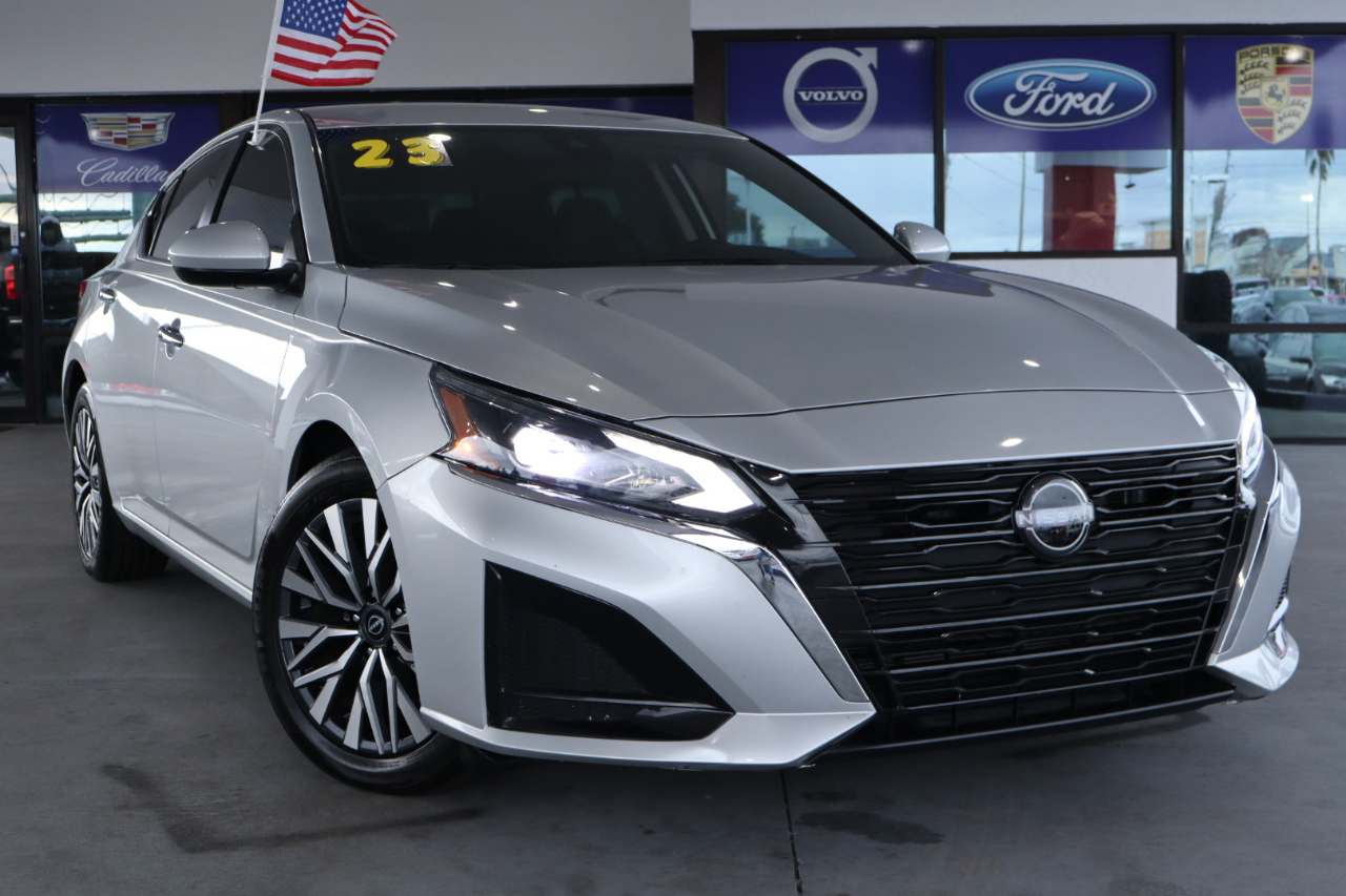 Nissan Altima 2.5 SV Sedan 2023