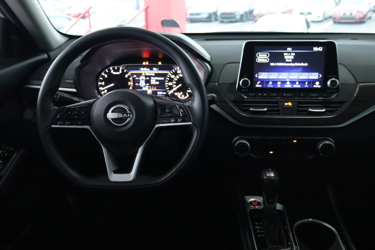 Nissan Altima 2.5 SV Sedan 2023