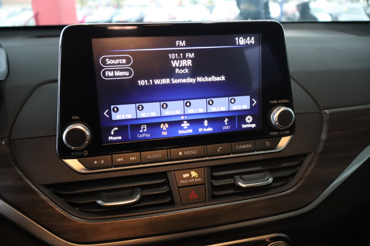 Nissan Altima 2.5 SV Sedan 2023