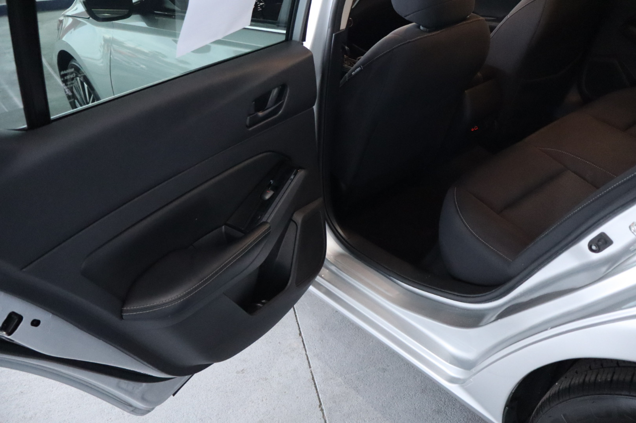 Nissan Altima 2.5 SV Sedan 2023